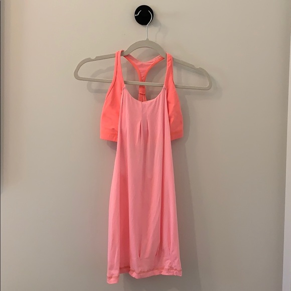Lululemon tank - Picture 1 of 6